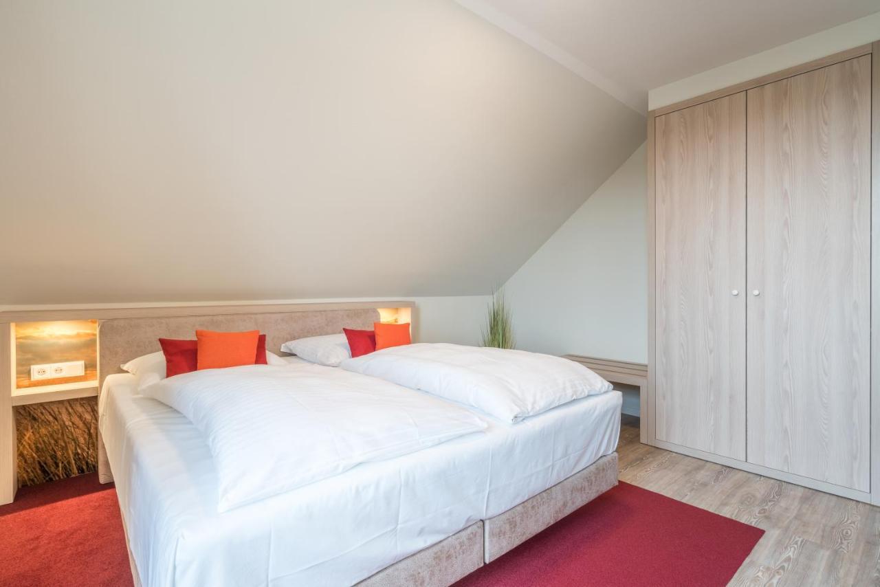 Hotel Garni Koelfhamm Sankt Peter-Ording Bagian luar foto